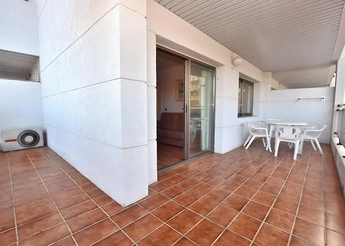 Michelangelo 3 דירה